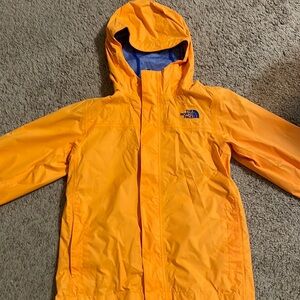Mesh north face rain coat
orange and blue